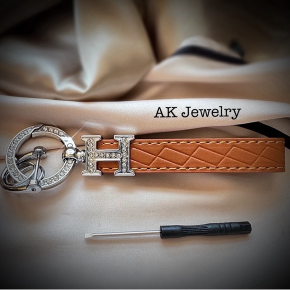 💎 KEYCHAIN H Keyring Silver and Luxury Brown Leather Screw Driver Style - Picture 5 of 8